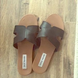Black Steve Madden slides